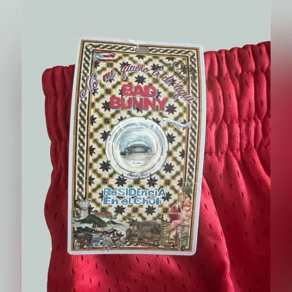 Bad Bunny Debi Tirar Mas Fotos Puerto Rico Red Athletic Men's Shorts Size Medium - Picture 2 of 5